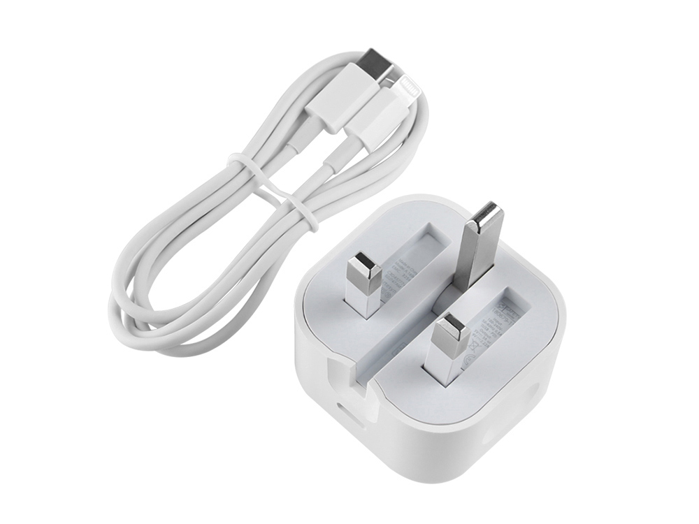 20W USB-C PD Lightning Charger iPhone 13 Pro MLVV3B/A AC Adapter